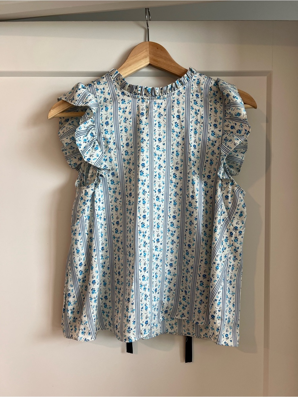 Ruffled Sleeve Floral Stripe Top - Blue/White